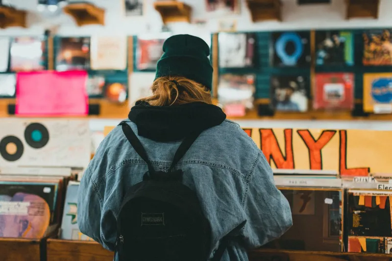 Spinning Back: How Gen Z Fell Hard for a Format Their Parents Tossed in the Trash